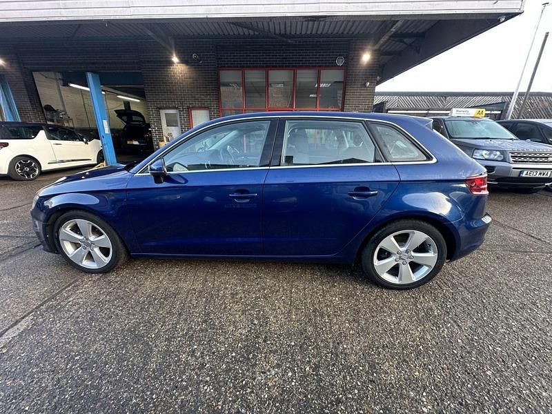 Used Audi A3 Sport 150 HP (110 kW) 2013 Blue Hatchback