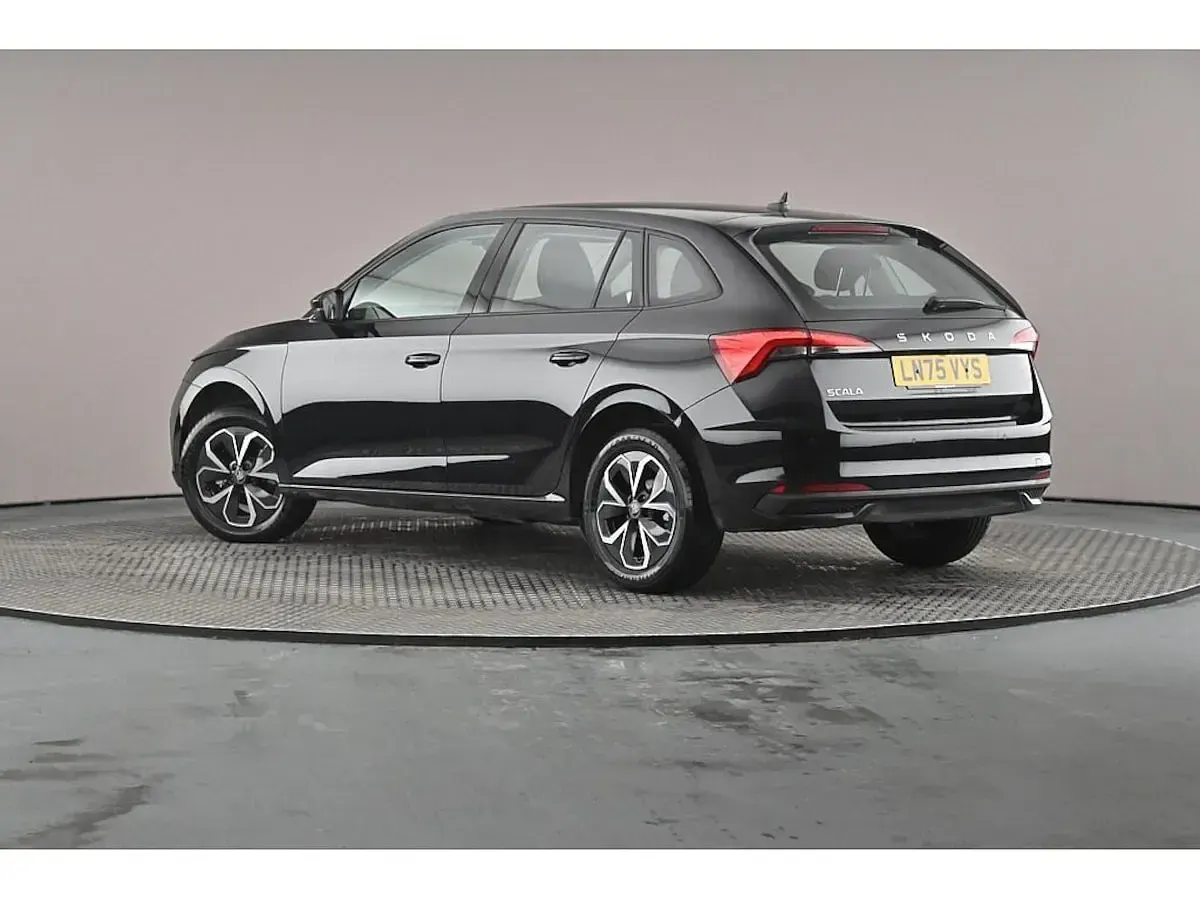 Used Skoda Scala SE 113 HP (83 kW) 2025 Black magic pearl effect Hatchback
