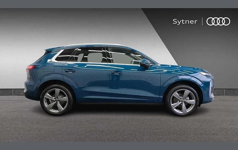 New Audi Q3 S-Line 150 HP (110 kW) 2026 Blue SUV