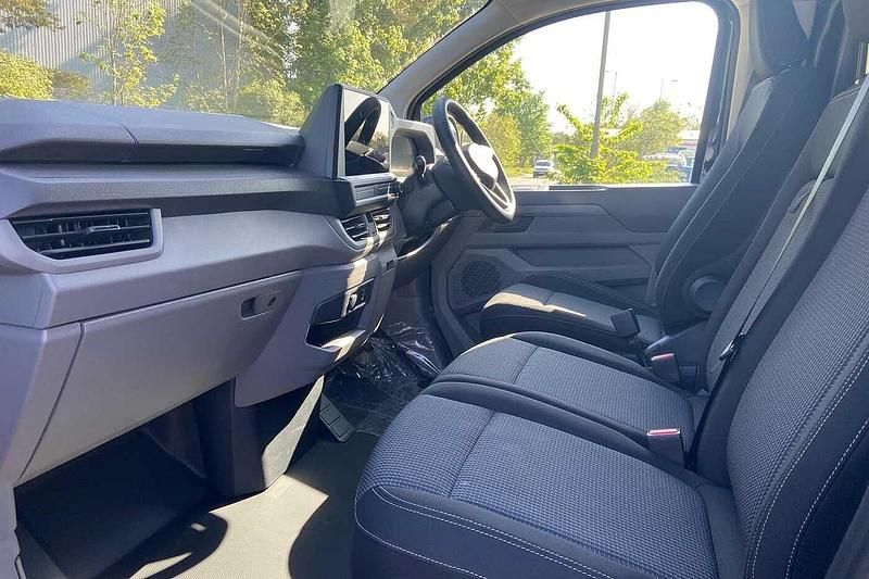 Used VW T6.1 Pro 100 kW (136 HP) 2025 Dark indigo blue Van