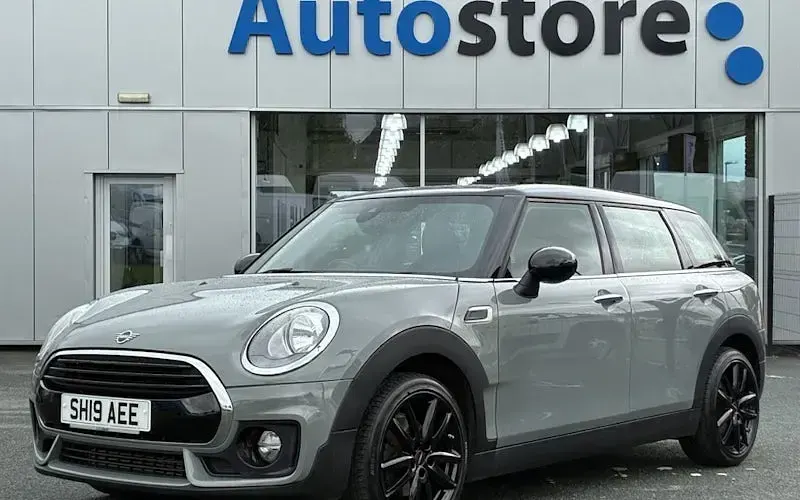 Usado Mini Cooper Clubman Sport 136 CV (100 kW) 2019 Familiar