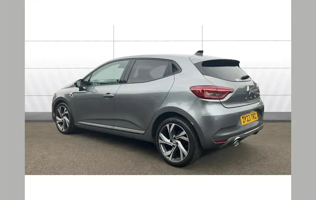 Usado Renault Clio V RS Line 88 HP (64 kW) 2023 Cinzento Citadino