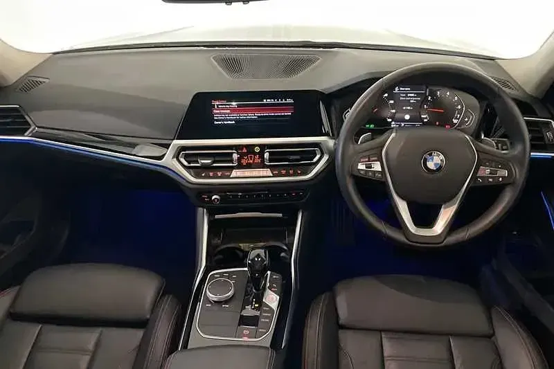 Usado BMW 320 Sport Line 184 CV (135 kW) 2020 Blanco Familiar