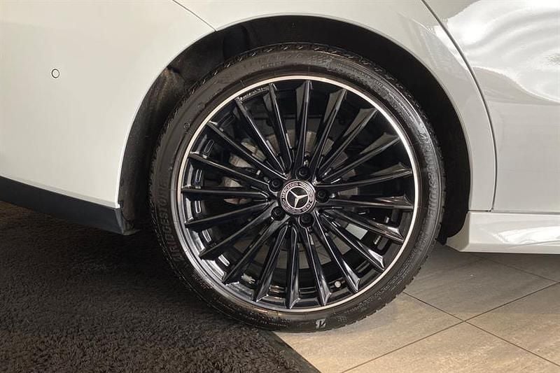 Used Mercedes CLA200 AMG Line Premium Plus 163 HP (119 kW) 2024 White Sedan