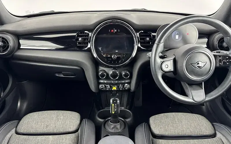 Used Mini Cooper Level 2 135 kW (184 HP) 2023 Hatchback