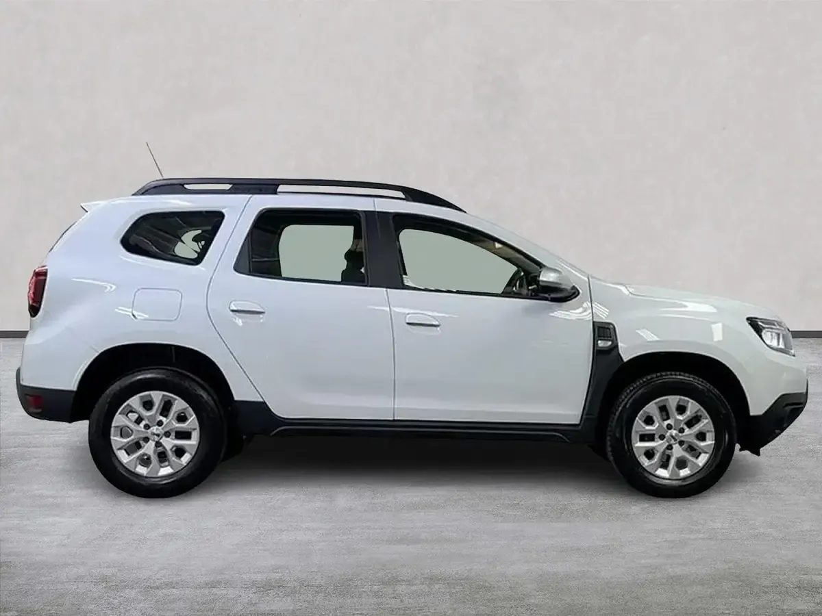 Used Dacia Duster Expression 150 HP (110 kW) 2023 White SUV