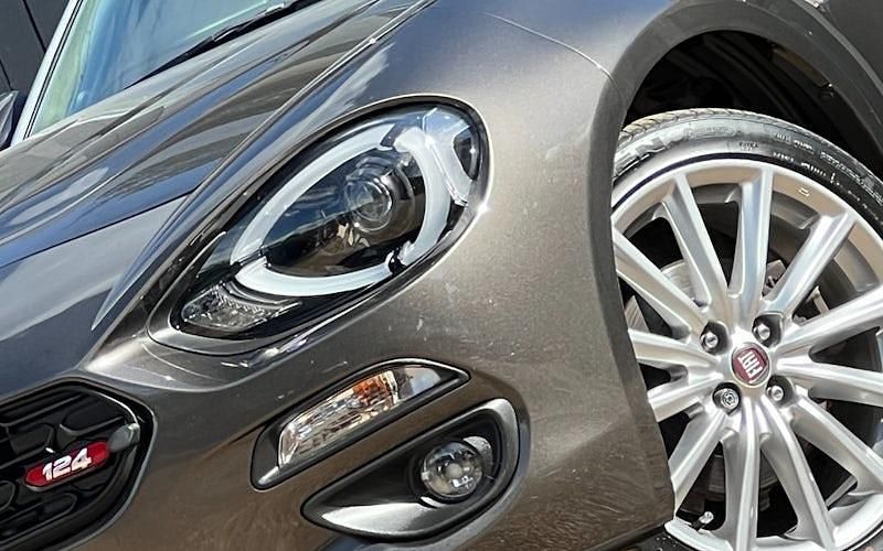 Used Fiat 124 Spider Lusso Plus 140 HP (102 kW) 2017 Cabriolet