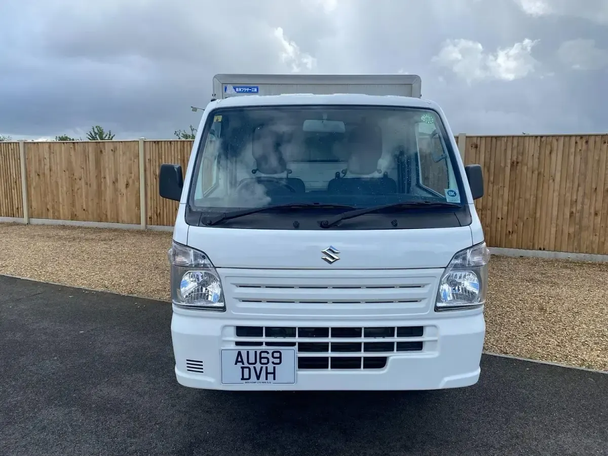 Used Suzuki Carry 2026 White Pickup