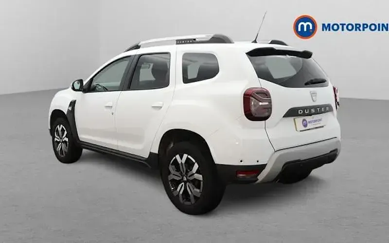 Used Dacia Duster Prestige 90 HP (66 kW) 2022 White SUV