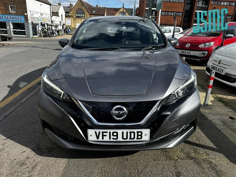 Used Nissan Leaf N-Connecta 110 kW (150 HP) 2019 Grey Hatchback