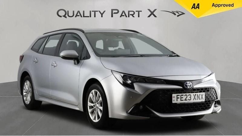 Used Toyota Corolla 140 HP (102 kW) 2023 Silver Estate