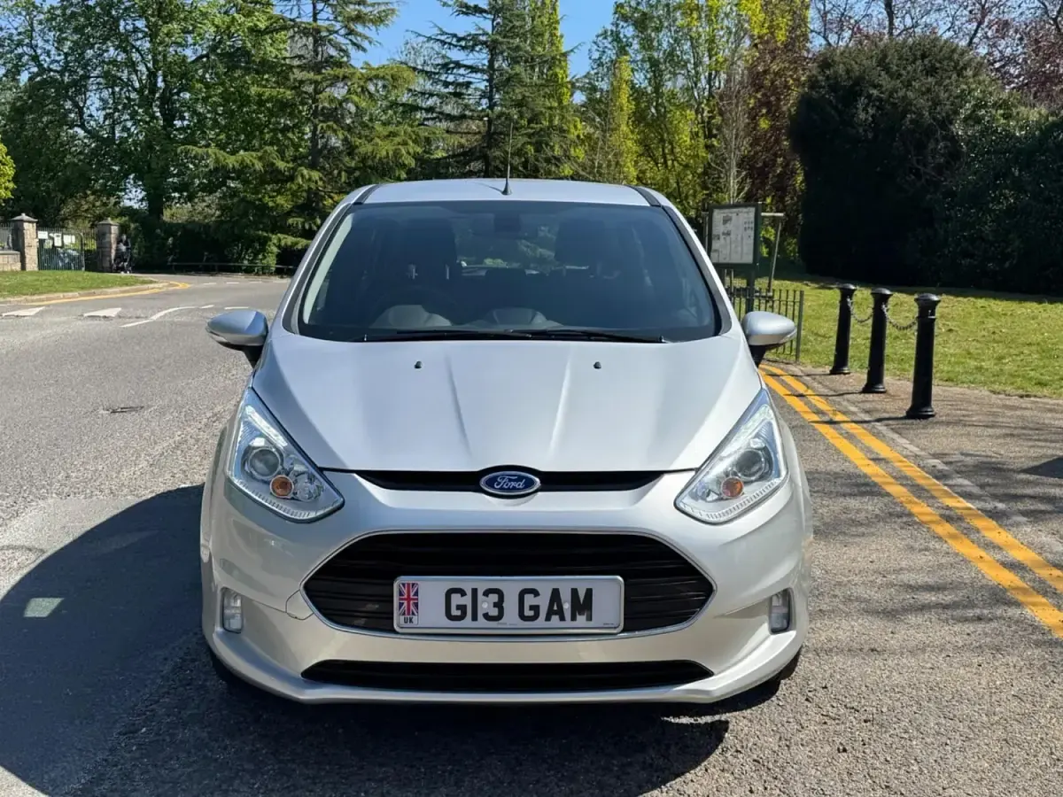 Używany Ford B-MAX Titanium 105 KM (77 kW) 2016 Srebrny Minivan