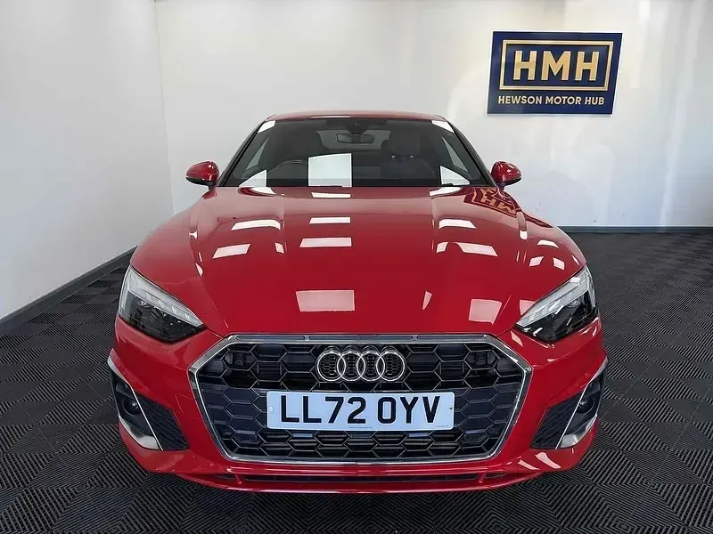 Usado Audi A5 S-Line 245 HP (180 kW) 2022 Vermelho Coupé