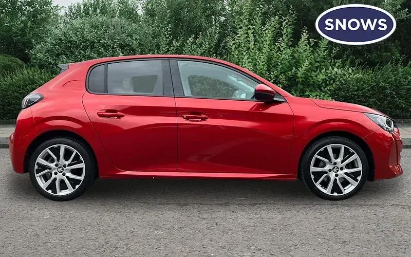 Used Peugeot 208 Allure Premium 102 HP (75 kW) 2022 Hatchback