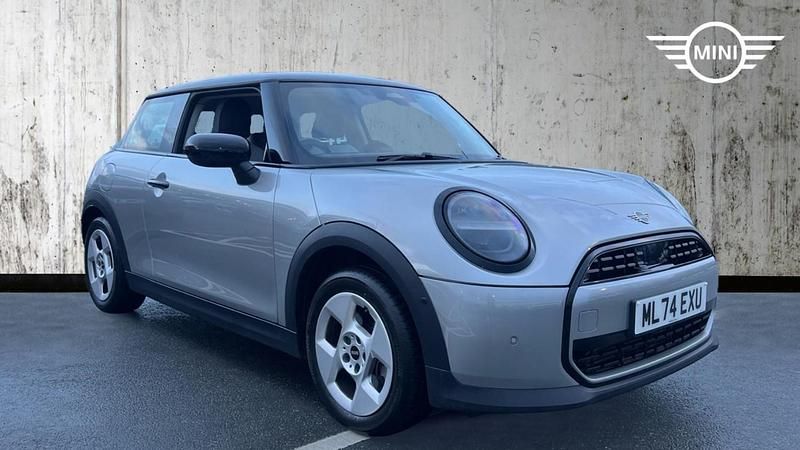 Used Mini Cooper Hatch 154 HP (113 kW) 2024 Silver Hatchback