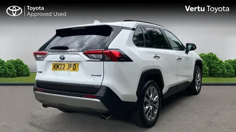 Usado Toyota RAV4 218 HP (160 kW) 2022 SUV