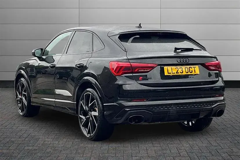 Used Audi RS Q3 Advanced 400 HP (294 kW) 2023 Black SUV