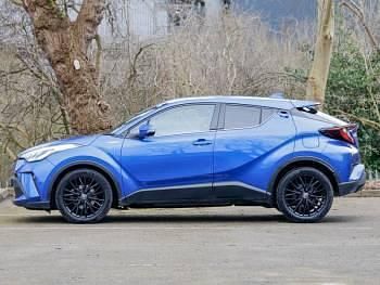 Used Toyota C-HR Design 122 HP (89 kW) 2021 Blue SUV