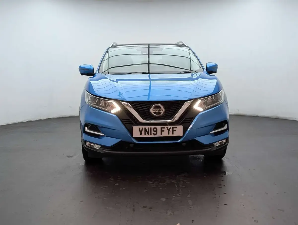 Used Nissan Qashqai N-Connecta 115 HP (84 kW) 2019 Blue SUV