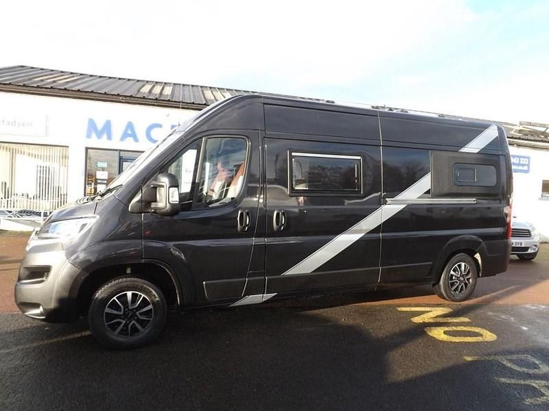 Used Citroën Relay 140 HP (102 kW) 2021 Grey Van