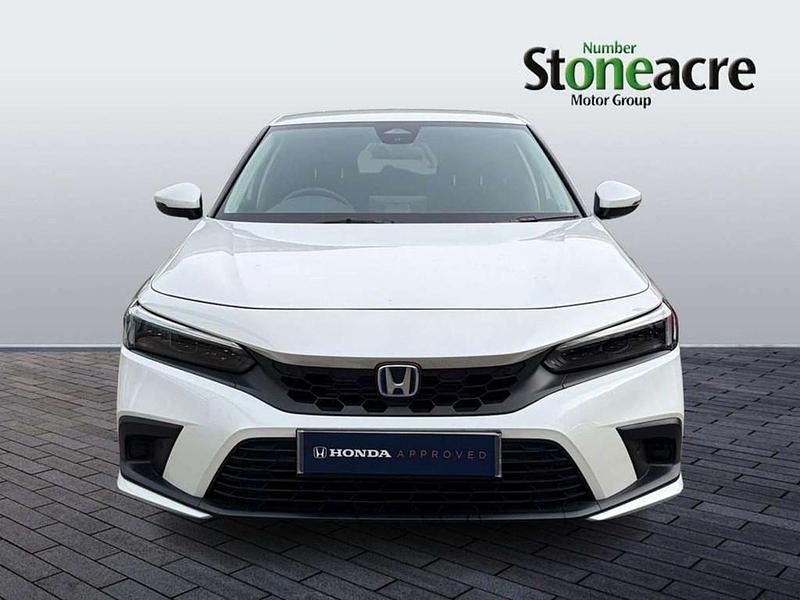 Used Honda Civic Elegance 140 HP (102 kW) 2025 White Hatchback