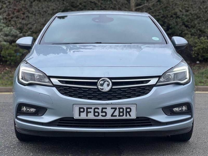 Used Vauxhall Astra SRi 2016 Silver Hatchback