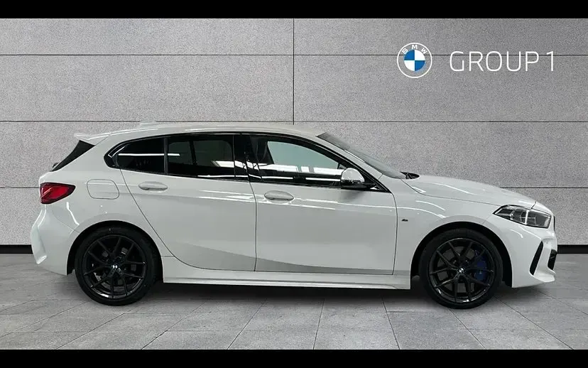 Used BMW 118 M Sport 136 HP (100 kW) 2021 White Hatchback