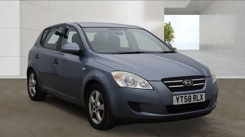 Used Kia Ceed 2008 Blue Hatchback