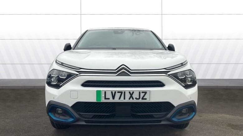Used Citroën e-C4 Shine 100 kW (136 HP) 2021 White Hatchback