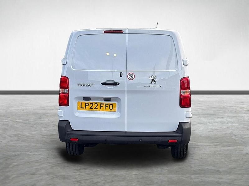 Used Peugeot Expert Premium 140 HP (102 kW) 2022 White Van