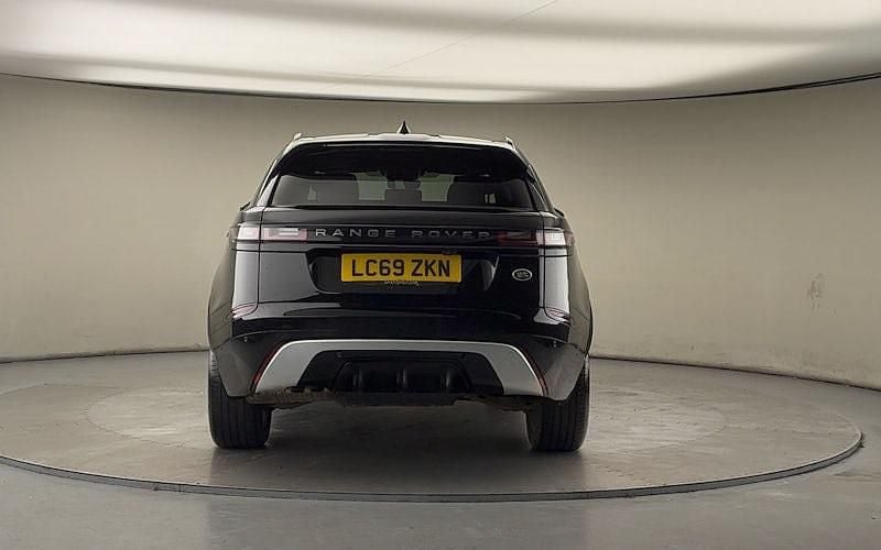 Used Land Rover Range Rover Velar SE Dynamic 180 HP (132 kW) 2020 Narvik black SUV