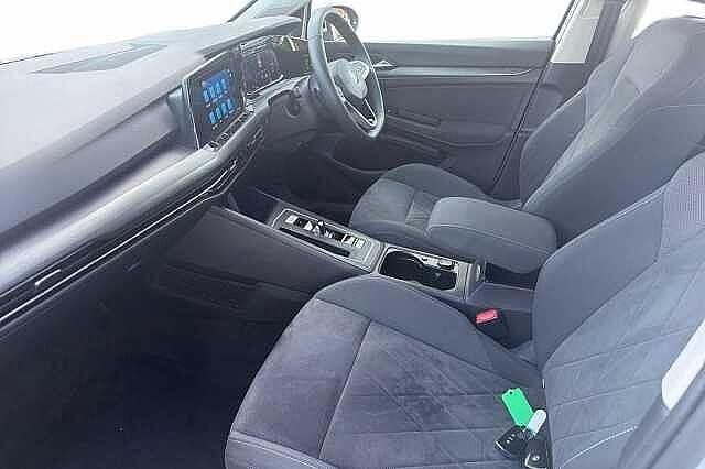 Used VW Golf VII Style 150 HP (110 kW) 2021 White Hatchback