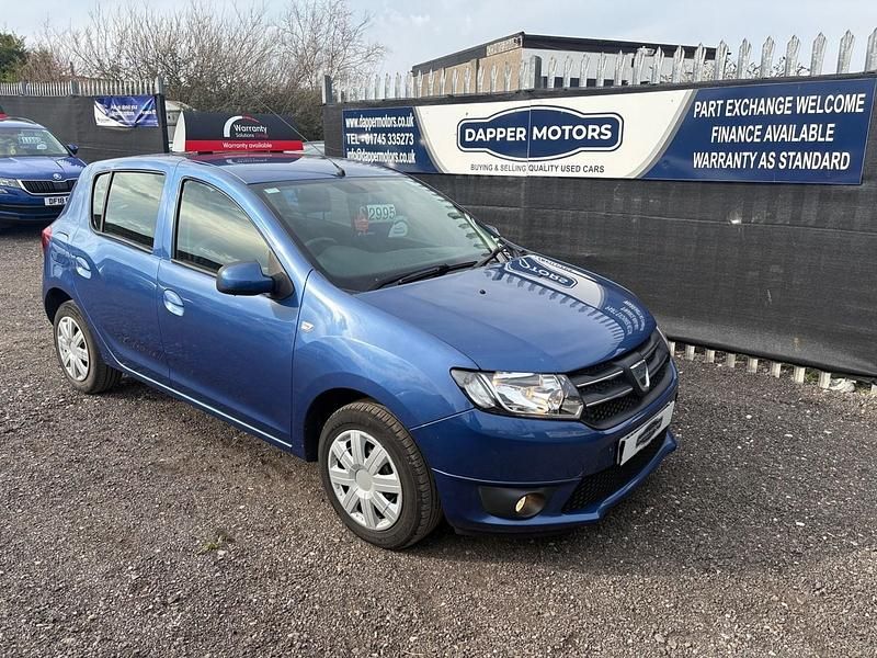 Used Dacia Sandero Lauréate 90 HP (66 kW) 2013 Blue Hatchback