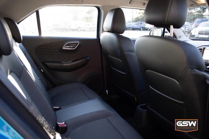 Used MG MG3 Exclusive 106 HP (77 kW) 2023 Blue Hatchback