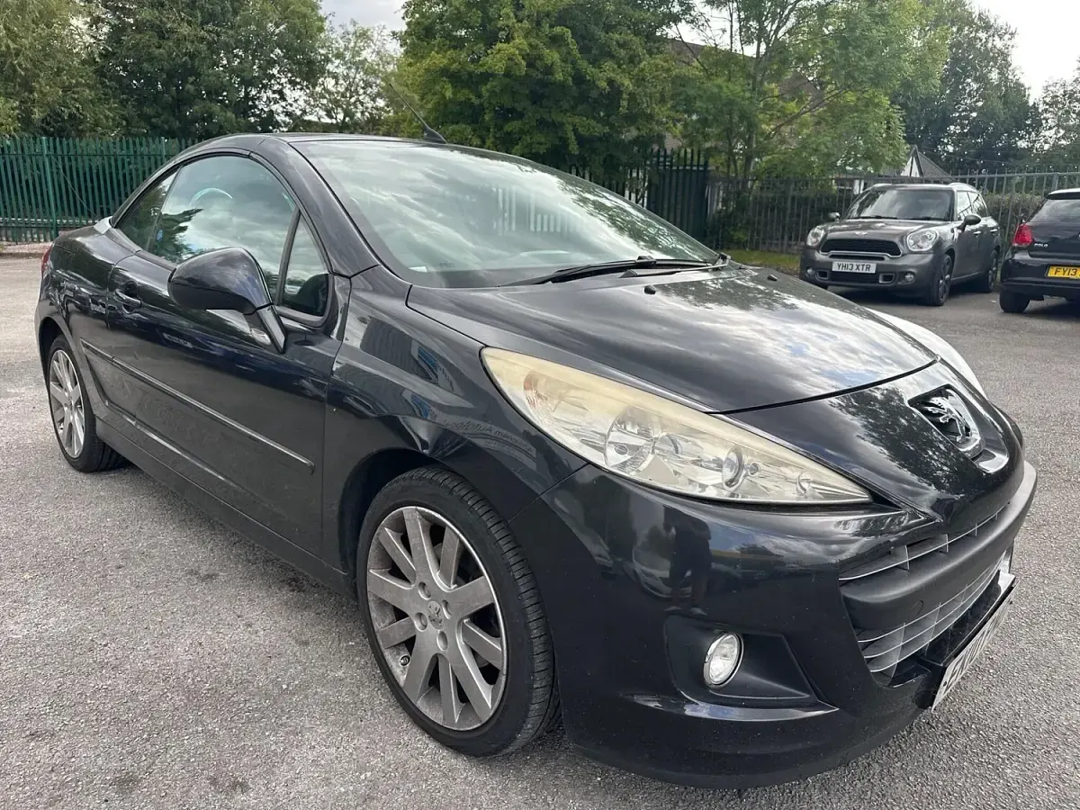 Used Peugeot 207 GTi 120 HP (88 kW) 2010 Black Cabriolet