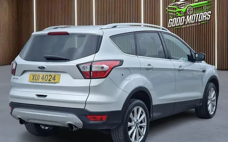 Used Ford Kuga Titanium 120 HP (88 kW) 2019 Silver SUV