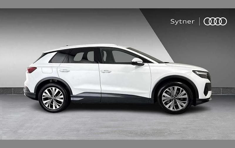 Used Audi Q4 e-tron Sport 206 kW (281 HP) 2025 White SUV