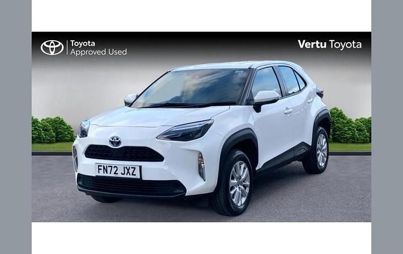 Used Toyota Yaris Cross 113 HP (83 kW) 2022 White SUV