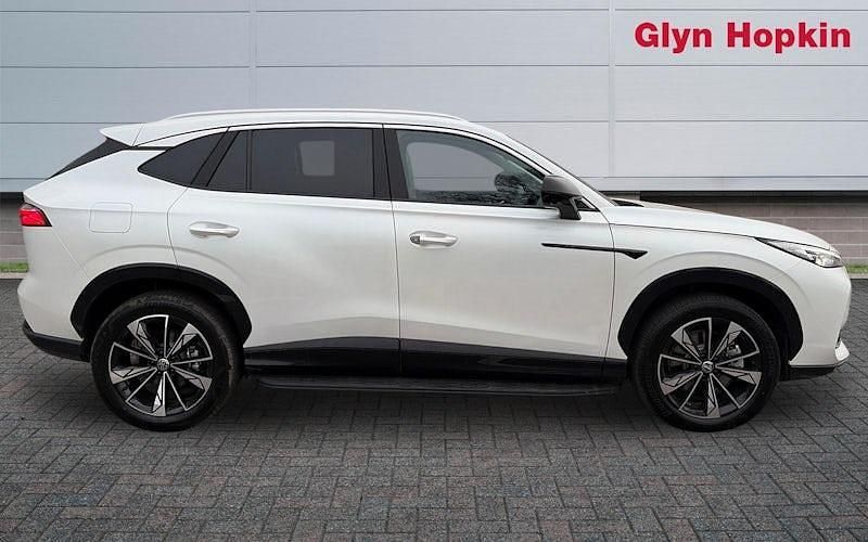 New MG HS SE 299 HP (219 kW) 2025 White SUV
