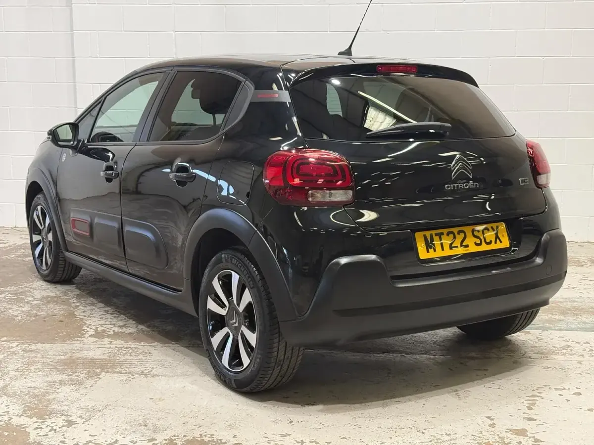 Used Citroën C3 PureTech 82 HP (60 kW) 2022 Black Hatchback
