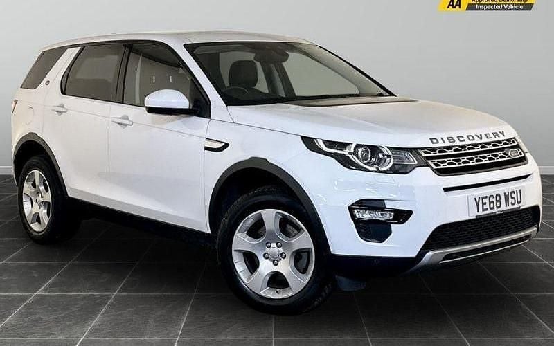 White Used 2018 Land Rover Discovery Sport HSE SUV | £10,795 (Fair price) - Image 1/2