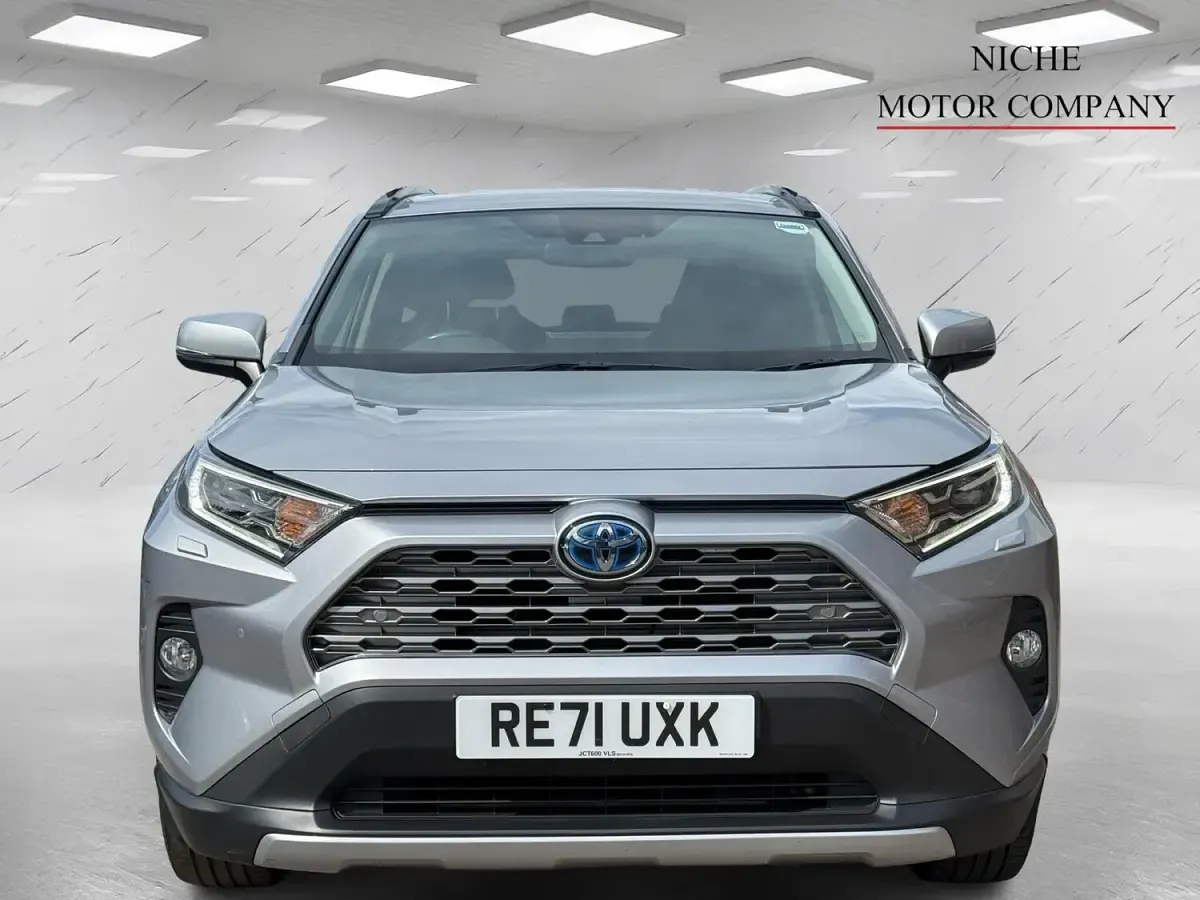 Used Toyota RAV4 2022 Silver SUV