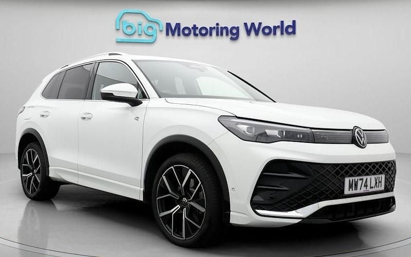 Used VW Tiguan R-line 272 HP (200 kW) 2025 White SUV