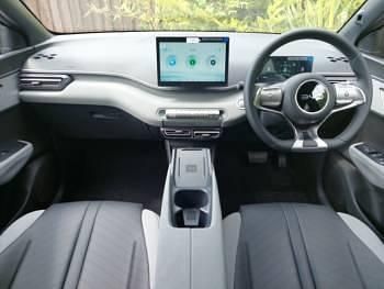 New BYD Dolphin Surf Comfort 114 kW (156 HP) 2025 Black Hatchback