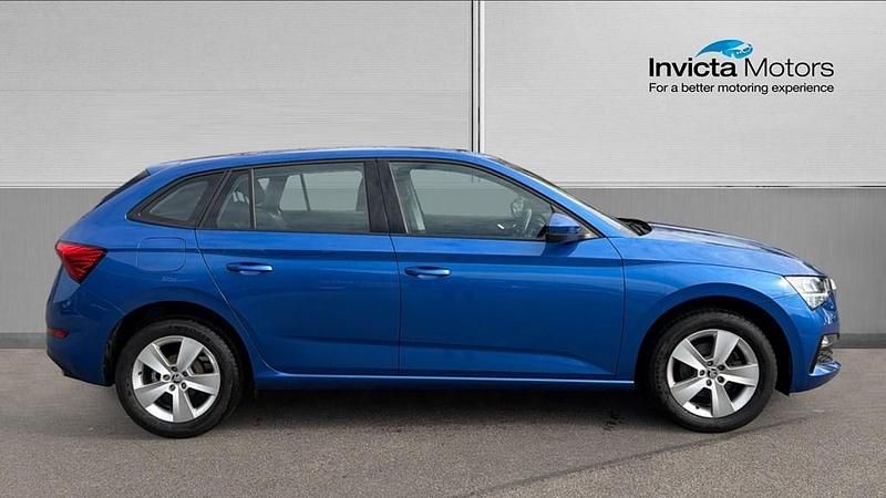 Used Skoda Scala SE 110 HP (80 kW) 2023 Race blue metallic Hatchback