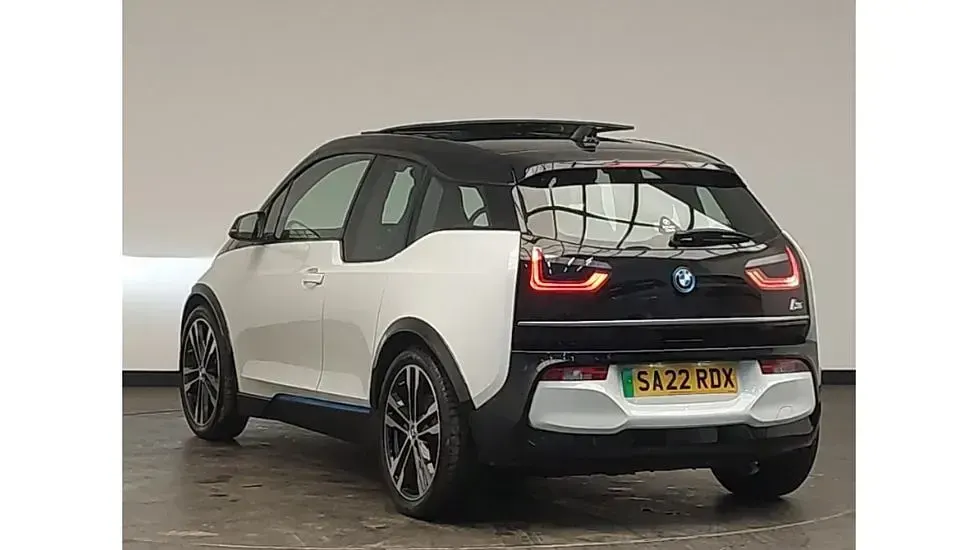 Used BMW i3 Comfort Edition 135 kW (184 HP) 2022 White Hatchback