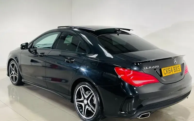 Begagnad Mercedes CLA220 AMG 170 HK (125 kW) 2014 Svart Sedan