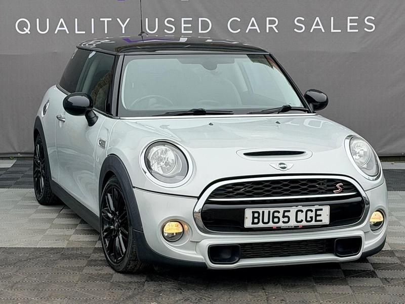 Begagnad Mini Cooper S Hatch 2015 Silver Halvkombi