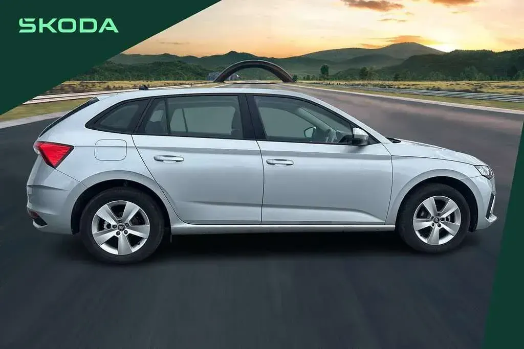 Used Skoda Scala SE 94 HP (69 kW) 2025 Silver Hatchback