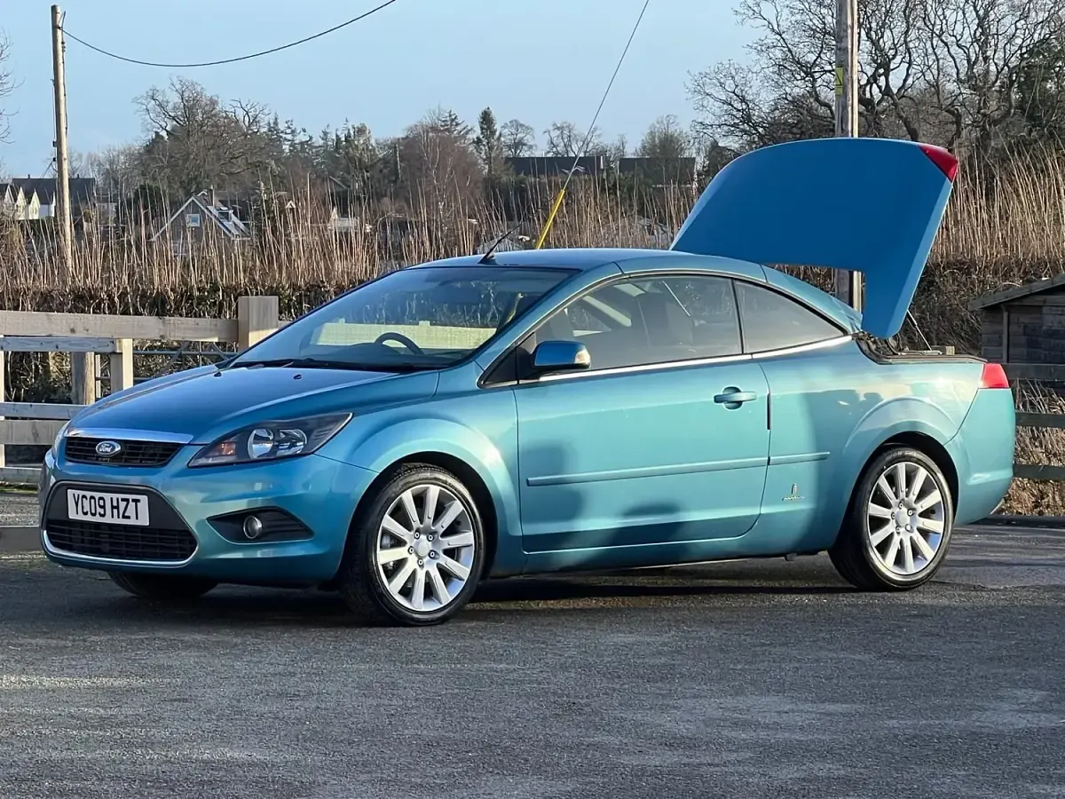 Used Ford Focus Cabriolet Convertible 2009 Blue Cabriolet